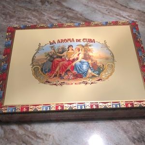 Cigar box Ashton 👑 La aroma de Cuba Double Corona